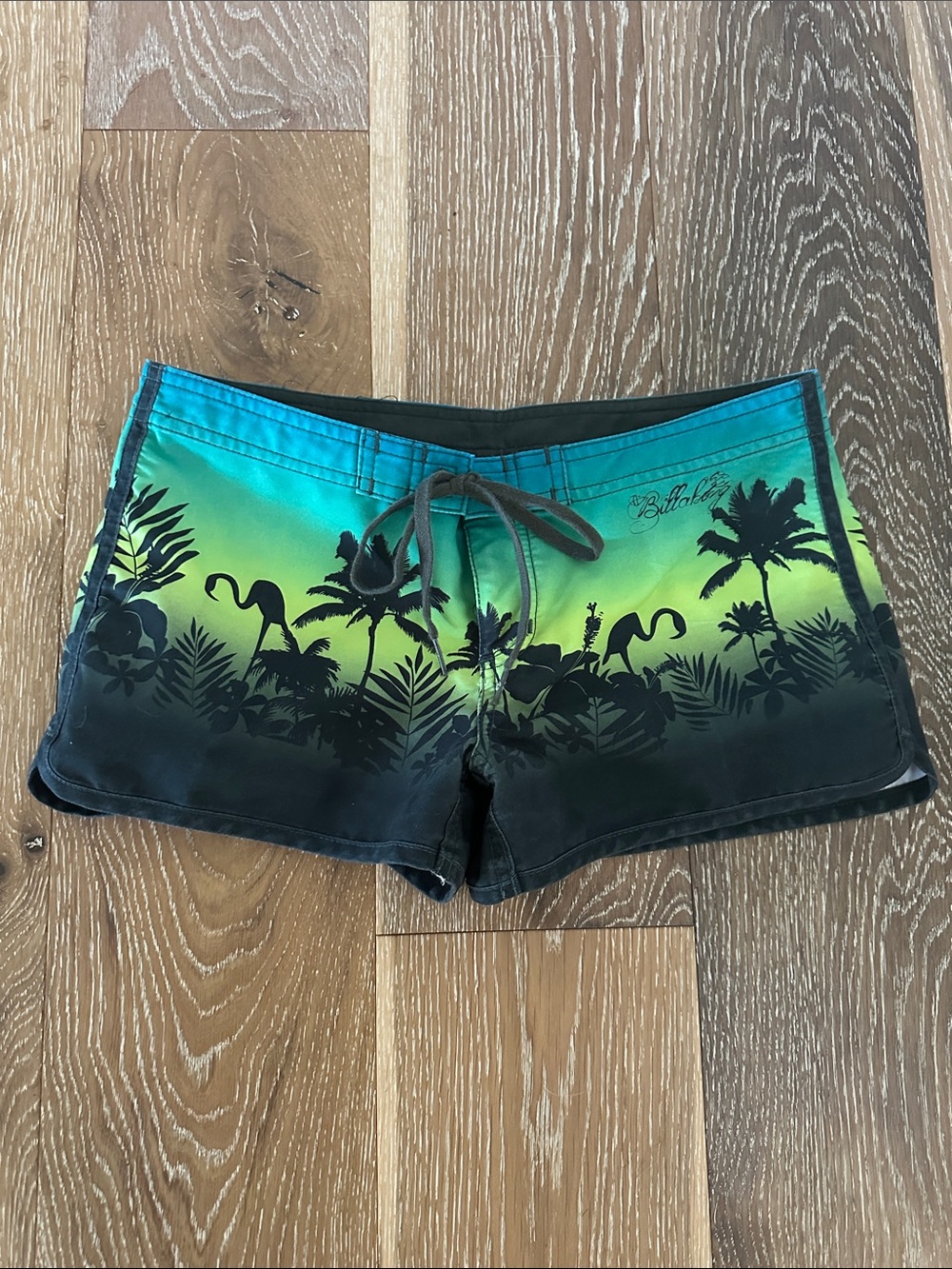 Vintage Billabong Ombre Tropical Women's Board Shorts, size 1, XS